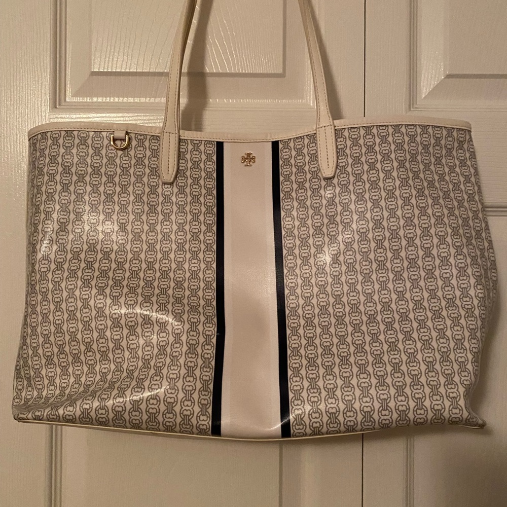 Used once Gemini link Tory Burch Tote